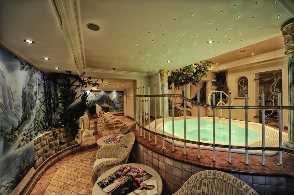 Hotel Verwall イシュグル エクステリア 写真